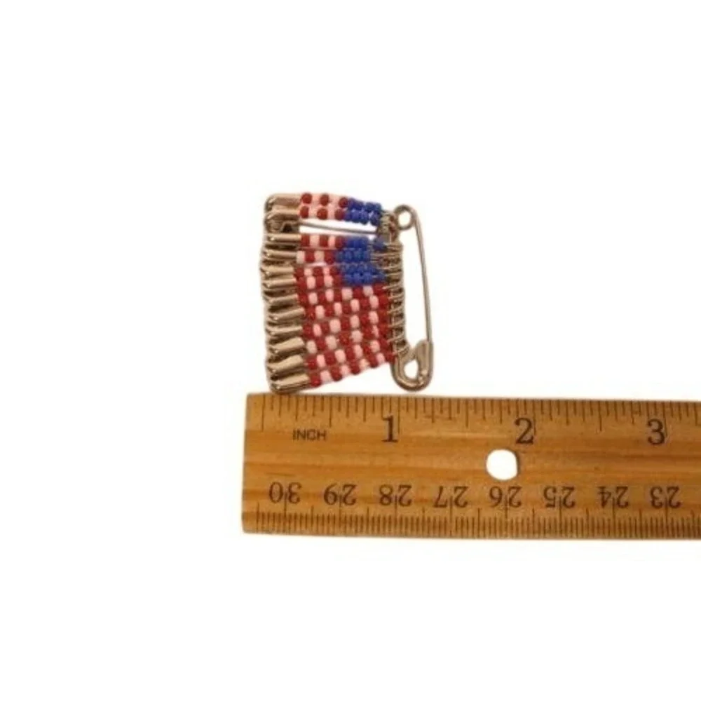 Vintage Red,White & Blue Glass Silver‎ US FLAG America USA Safety Pin
